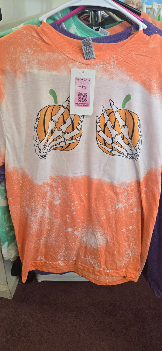 Pumpkin Skeleton Hands Graphic Tee |Medium|