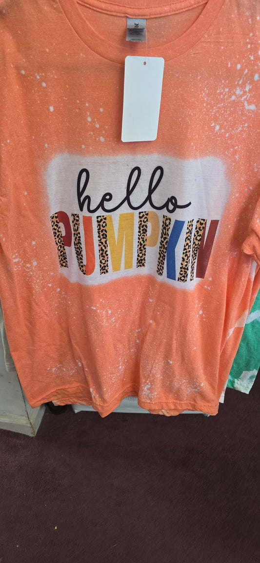Hello Pumpkin Graphic Tee |Medium|